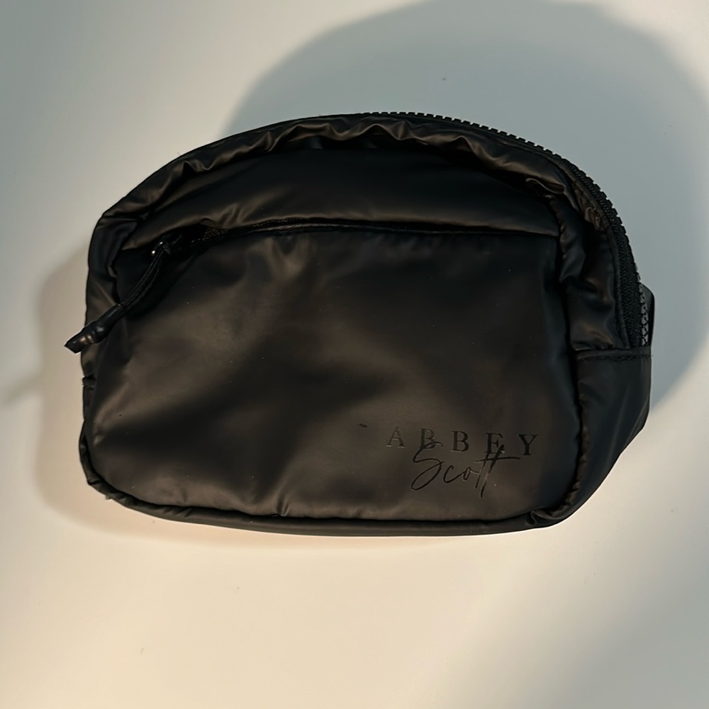Abbey Scott crossbody bag